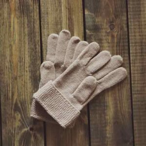 Woolen gloves